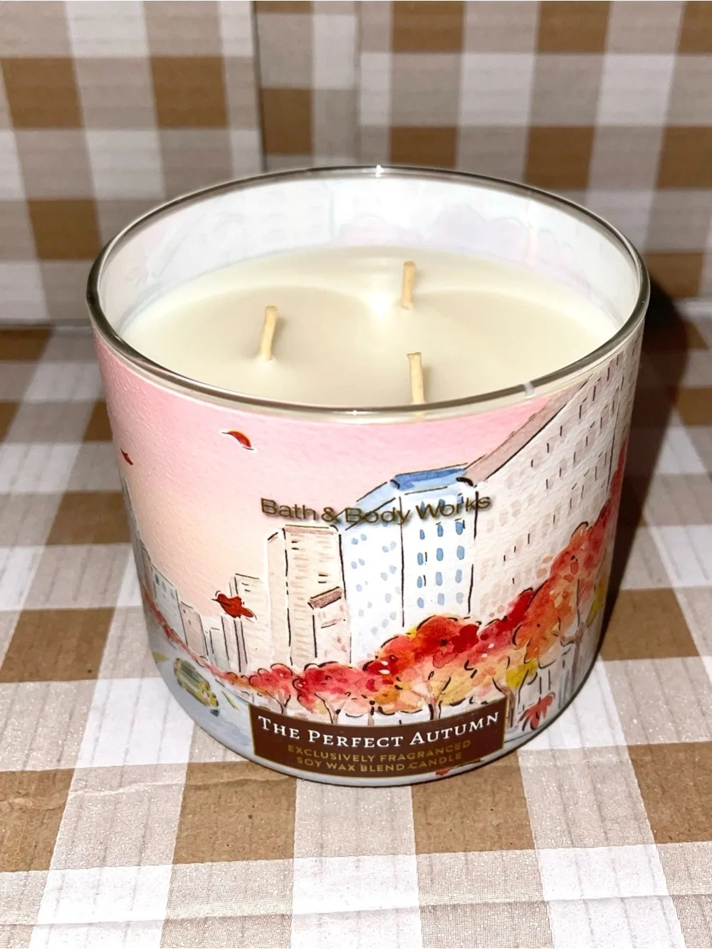 BATH & BODY WORKS THE PERFECT AUTUMN 3 WICK CANDLE